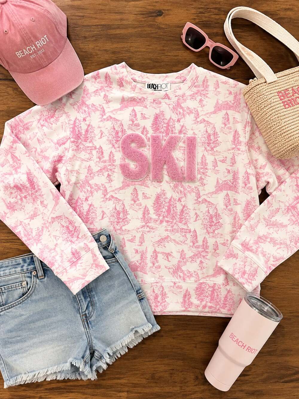 Beach Riot Cassia Top Sweatshirt in Powder Pink Toile with  Ski (o1)